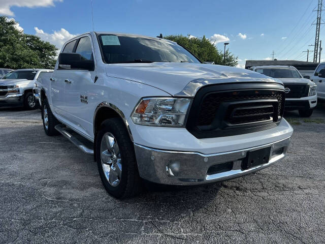 ram ram 1500 pickup 2018 3C6RR7LG7JG230783 image ram ram 1500 pickup 2018 3C6RR7LG7JG230783 image